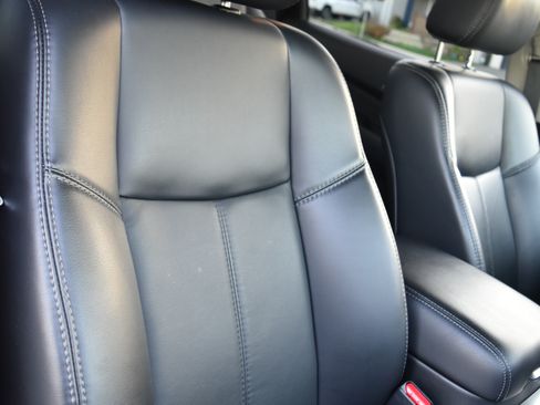 Used 2018 Nissan Pathfinder SL w/ SL Premium Package image 11