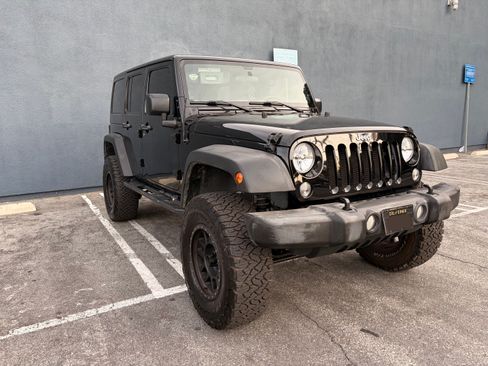 Used 2017 Jeep Wrangler Unlimited Sport w/ Connectivity Group image 5