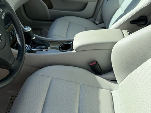 Used 2007 Mercedes-Benz C 230 Sedan image 15