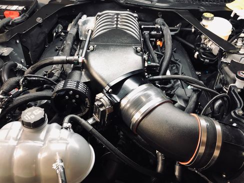 Used 2018 Ford Mustang Shelby GT350 w/ Electronics Package image 10