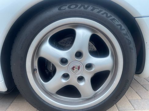 Used 1997 Porsche 911 Carrera image 19