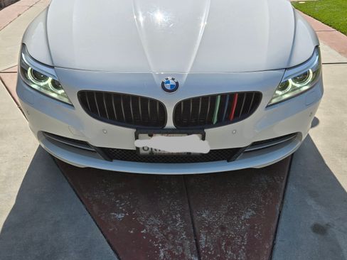 Used 2016 BMW Z4 sDrive35i image 4