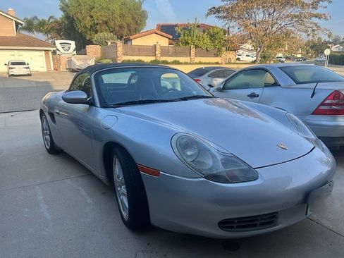 Used 2001 Porsche Boxster Cabriolet 2D image 8