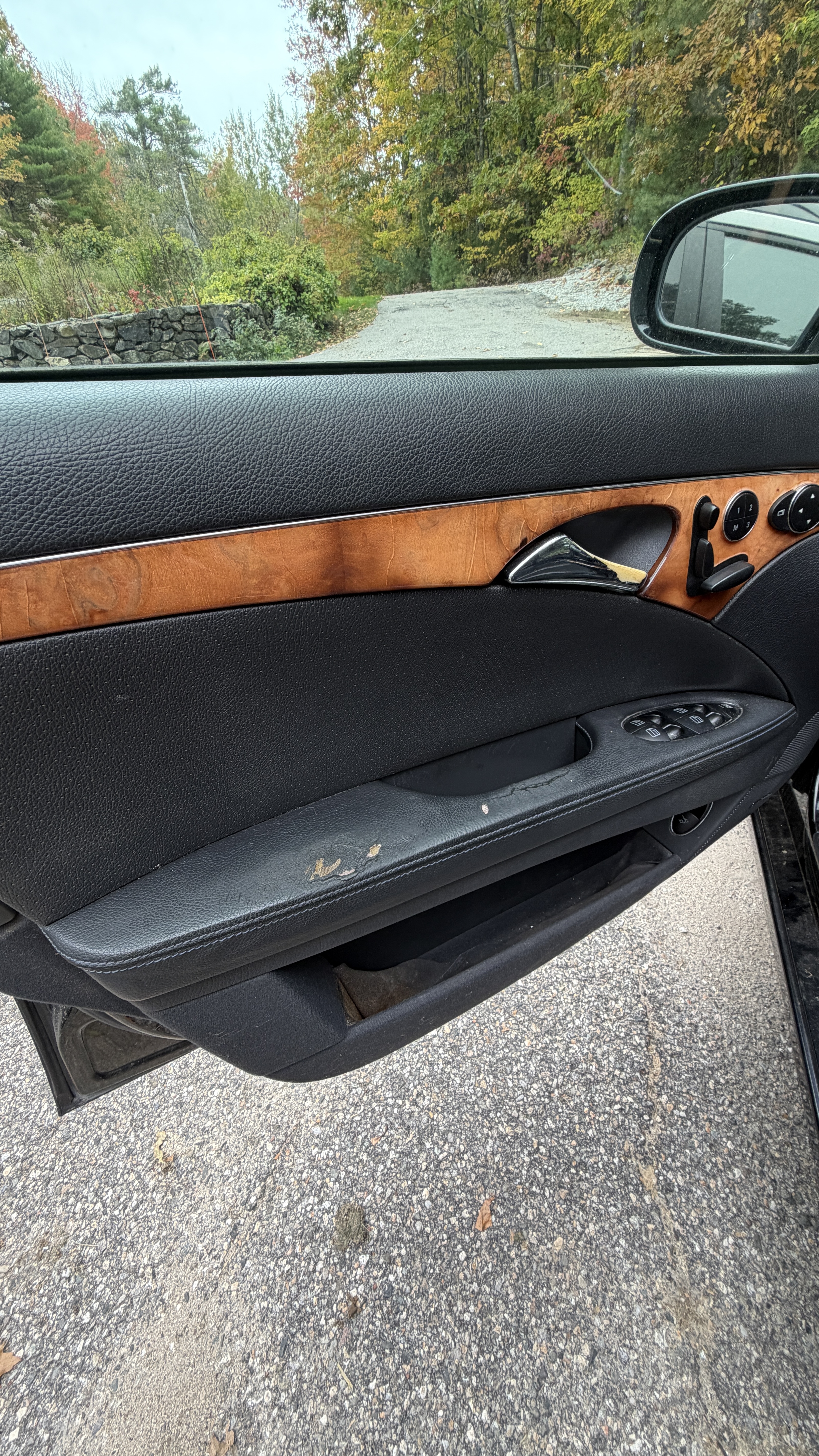 Used 2006 Mercedes-Benz E 320 CDI Sedan image 4