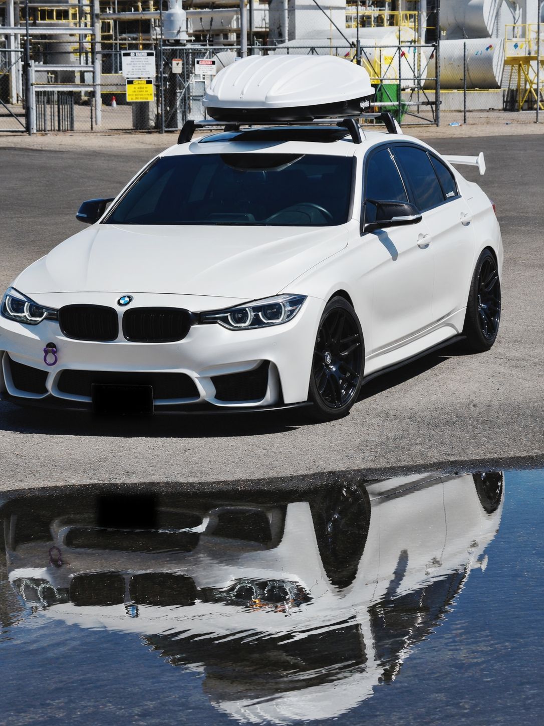 Used 2017 BMW 330i Sedan RWD image 4