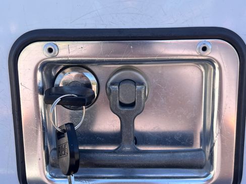 Used 2022 Ford F150 2WD Regular Cab image 13