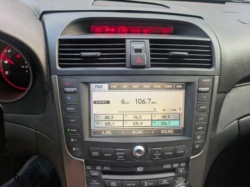 Used 2007 Acura TL Type-S image 11