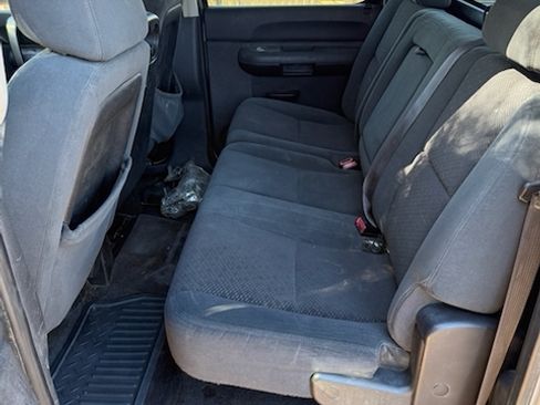 Used 2008 Chevrolet Silverado 2500 LT w/ 1LT Convenience Package image 23