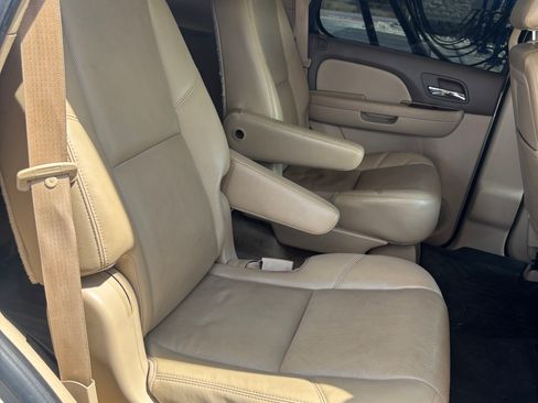 Used 2010 Chevrolet Tahoe LTZ image 13
