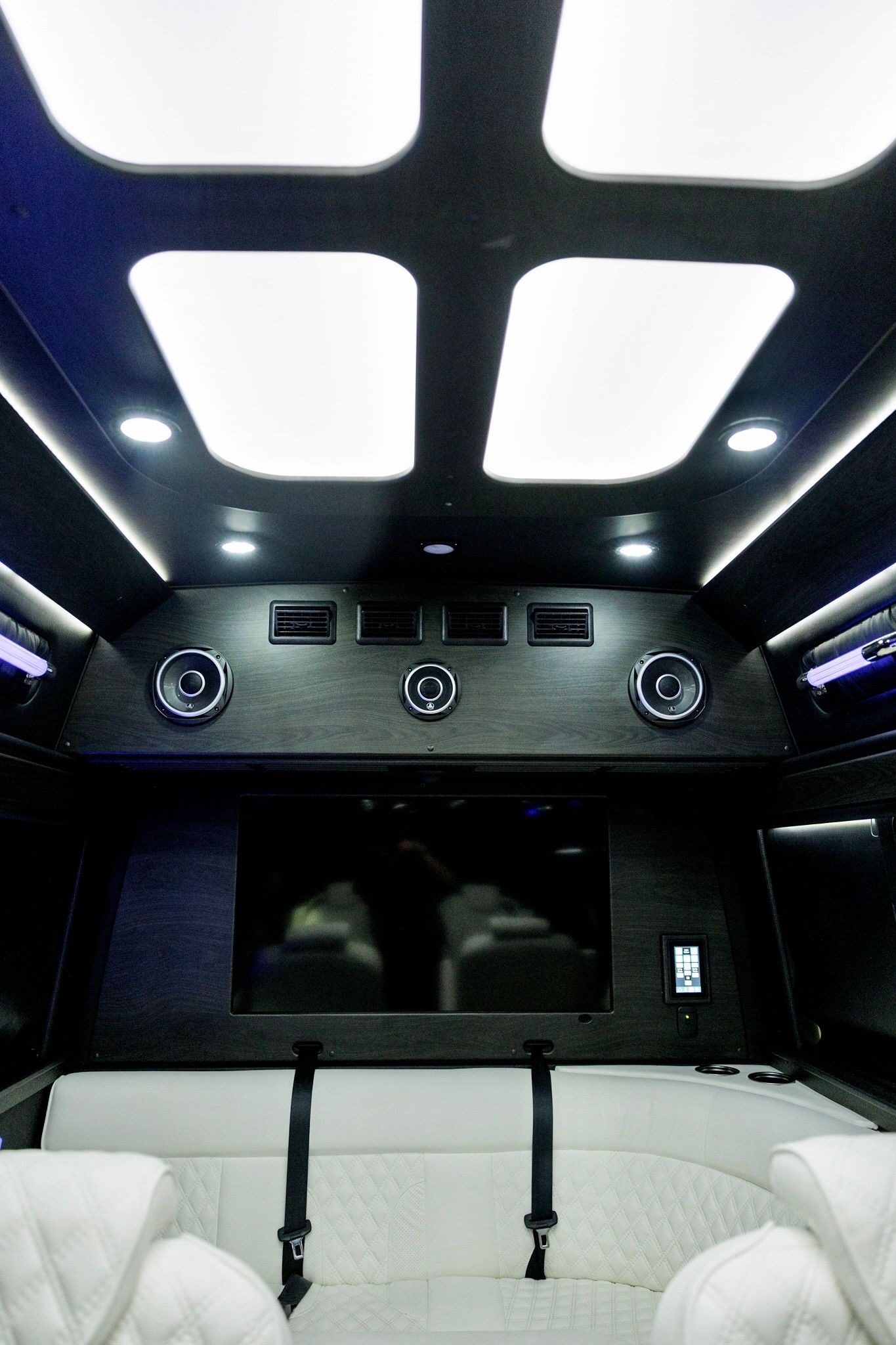 Used 2022 Mercedes-Benz Sprinter 3500 image 17