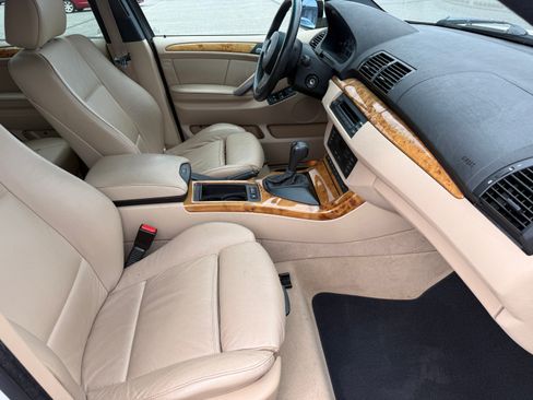 Used 2005 BMW X5 4.4i AWD/4WD image 11