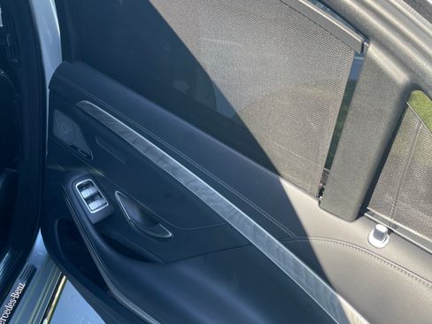 Used 2017 Mercedes-Benz S 550 Sedan image 12