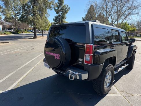 Used 2010 HUMMER H3 Alpha image 9