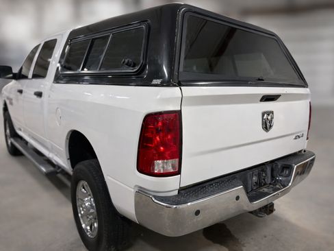 Used 2015 RAM 2500 Tradesman w/ Chrome Appearance Group image 4
