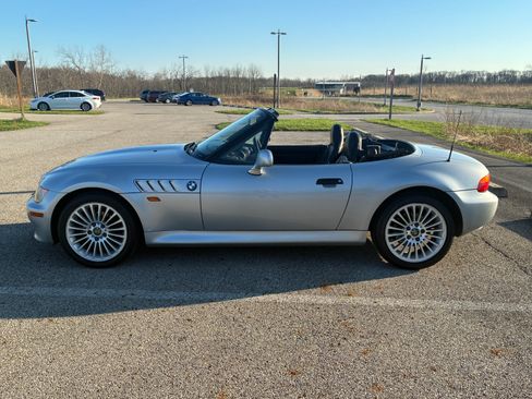 Used 1996 BMW Z3 1.9 RWD image 1