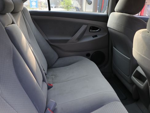 Used 2009 Toyota Camry LE FWD image 11