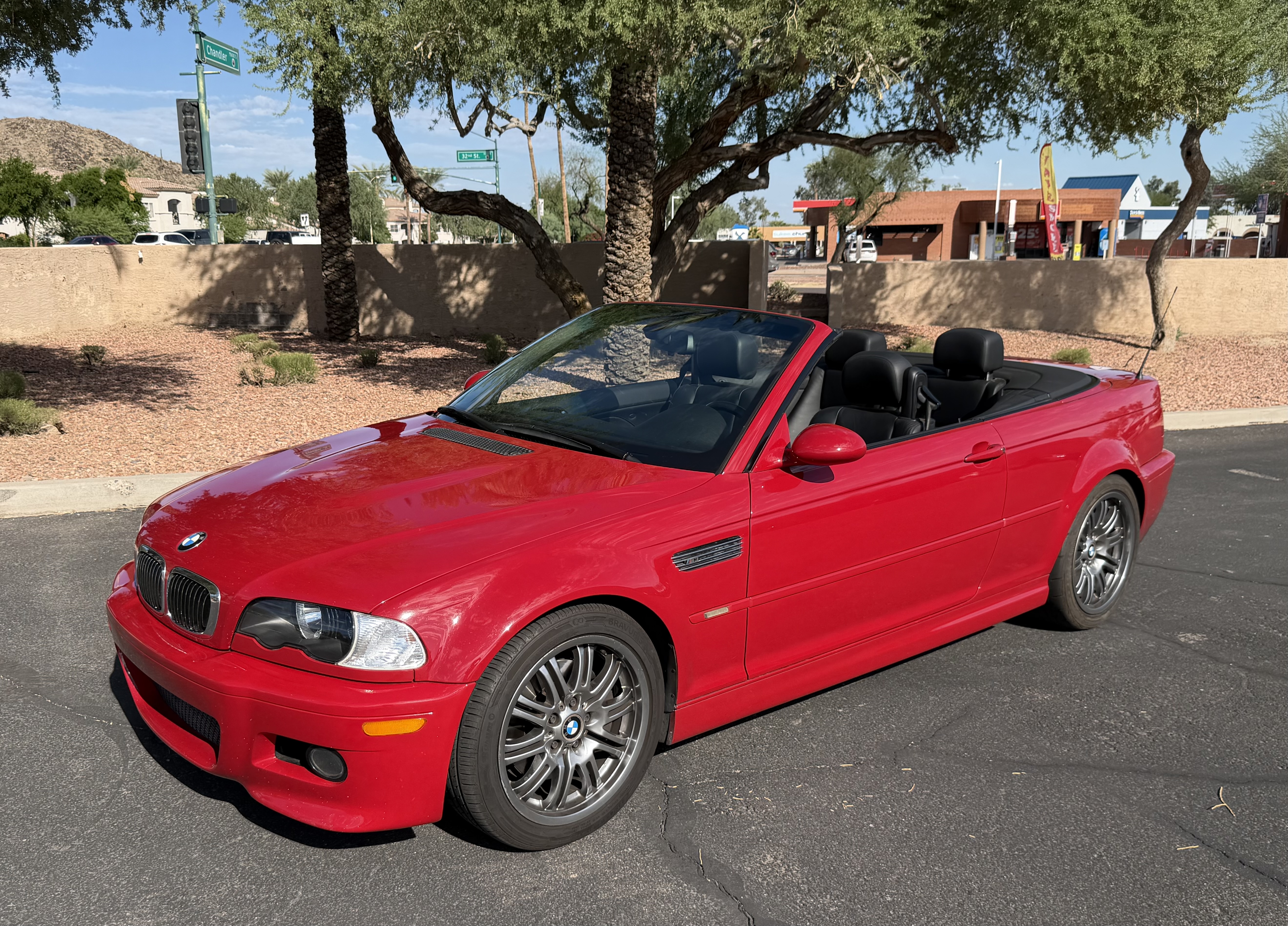 Used 2005 BMW M3 Convertible RWD image 12