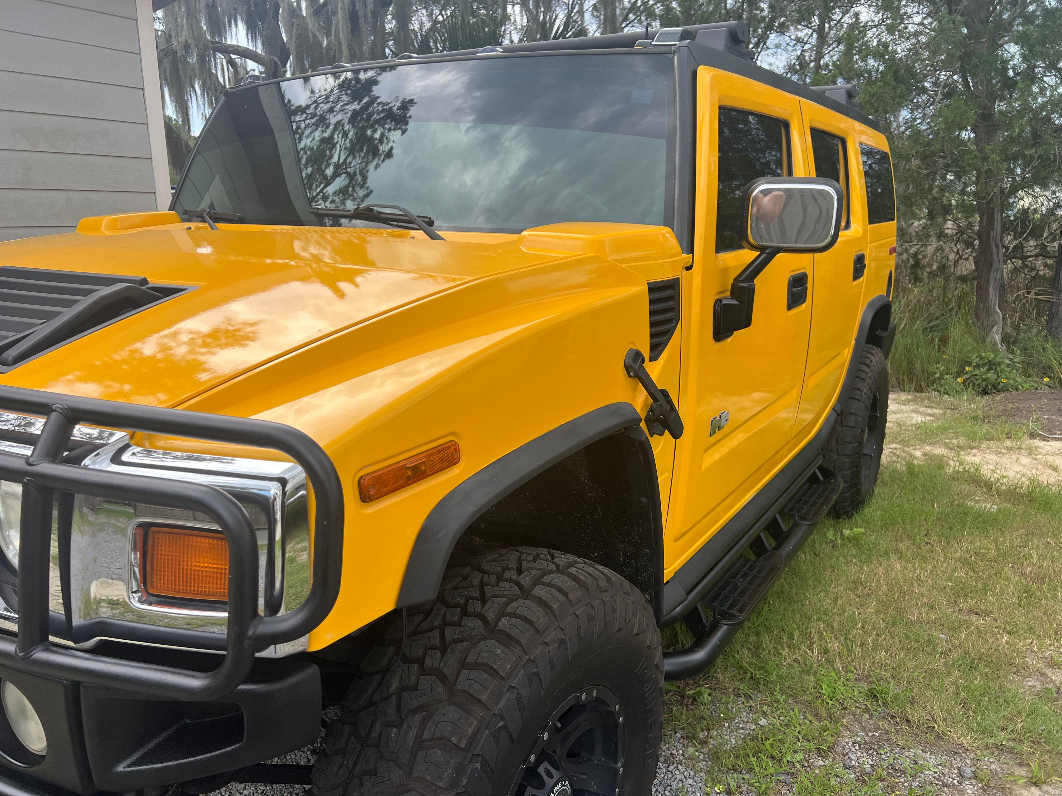 Used 2003 HUMMER H2 w/ Preferred Equipment Group AWD/4WD image 1