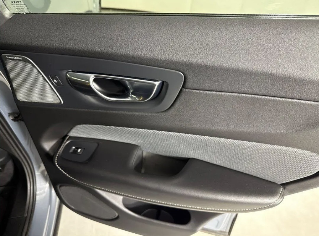 Used 2022 Volvo XC60 T8 Polestar AWD/4WD image 19