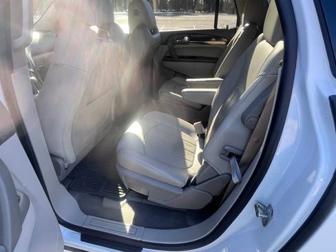 Used 2016 Buick Enclave Premium w/ Experience Buick Package image 10