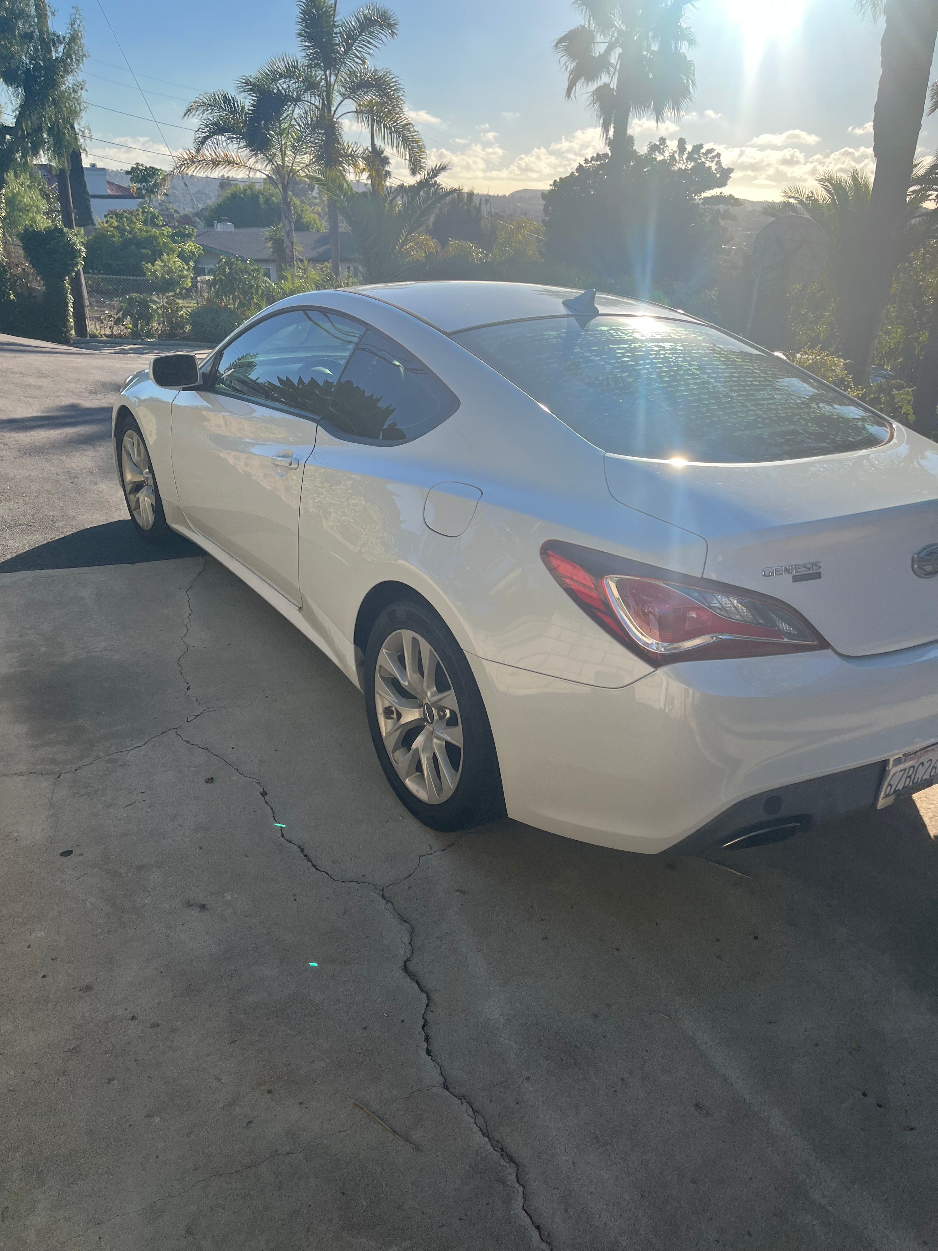 Used 2013 Hyundai Genesis 2.0T RWD image 6