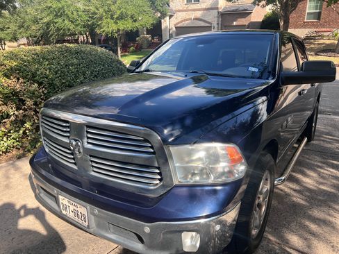 Used 2014 RAM 1500 Lone Star RWD image 1