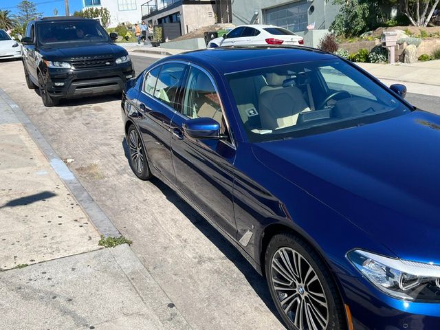 Used 2018 BMW 530e RWD image 10
