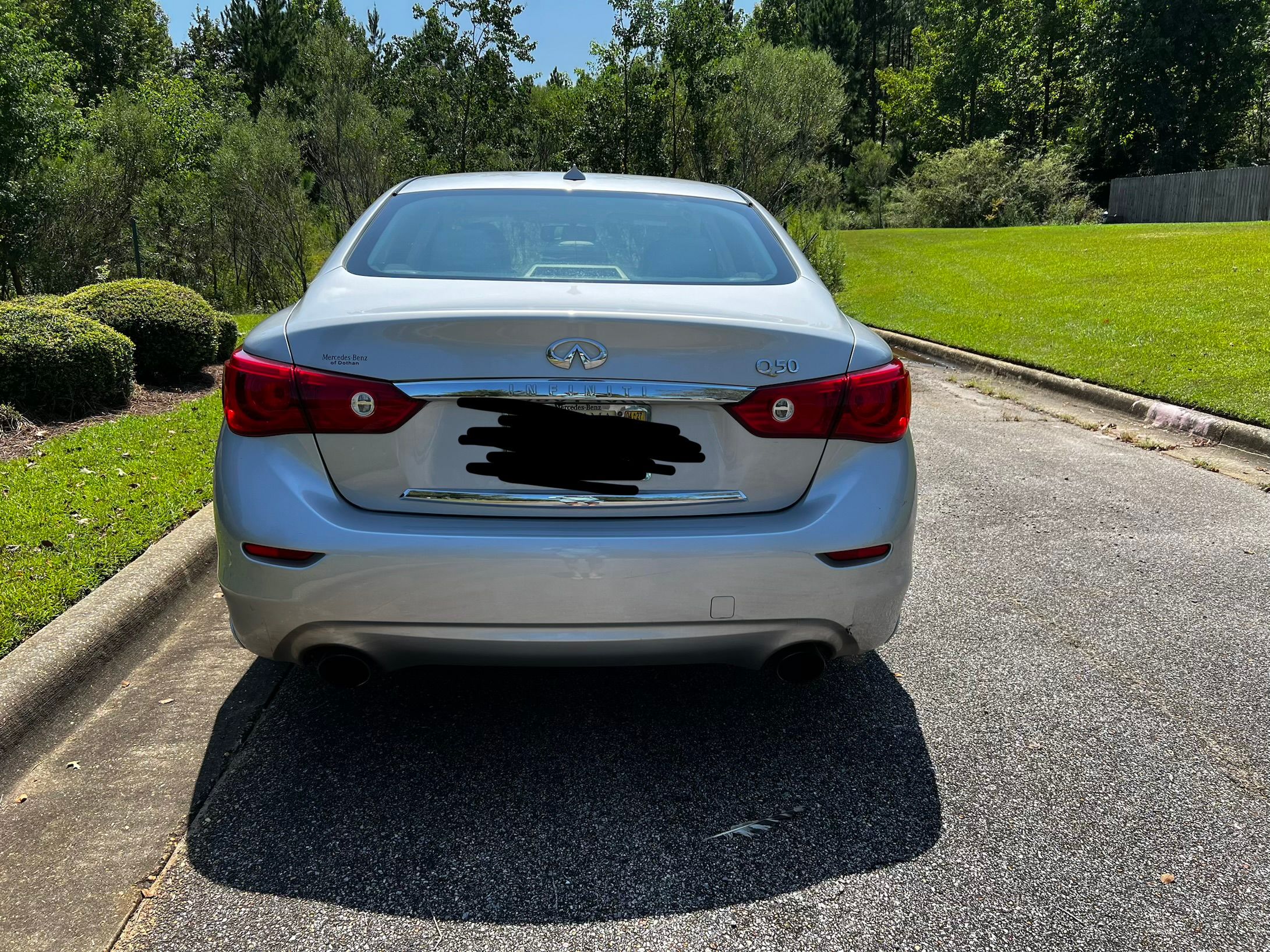Used 2014 INFINITI Q50 Premium w/ Navigation Package RWD image 5