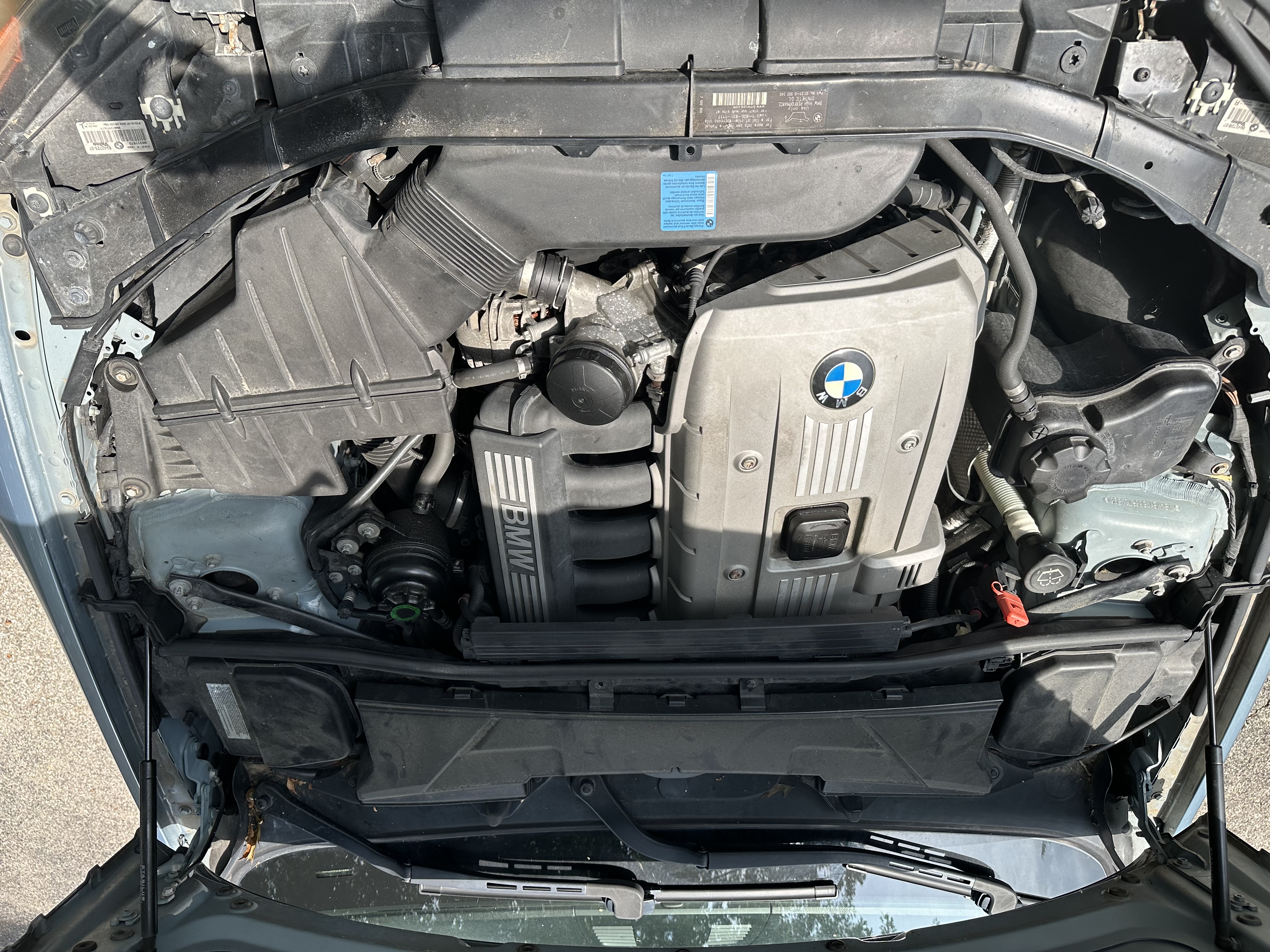 Used 2006 BMW 325i Sedan RWD image 2