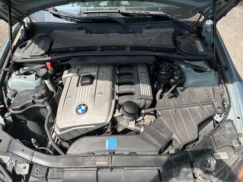 Used 2006 BMW 325i Sedan RWD image 4