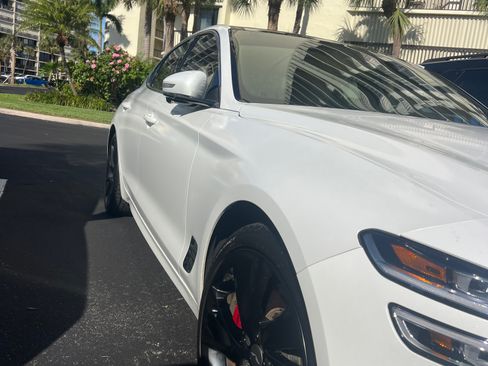 Used 2023 Genesis G70 3.3T w/ Sport Prestige Package image 16