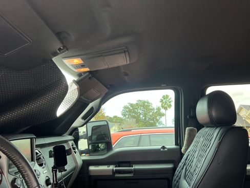 Used 2014 Ford F250 Lariat w/ FX4 Off-Road Package image 15