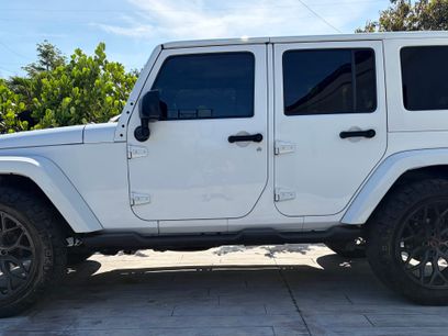 Used 2014 Jeep Wrangler Unlimited Sahara w/ Max Tow Package