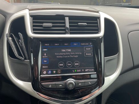 Used 2019 Chevrolet Sonic LT w/ RS Package image 12