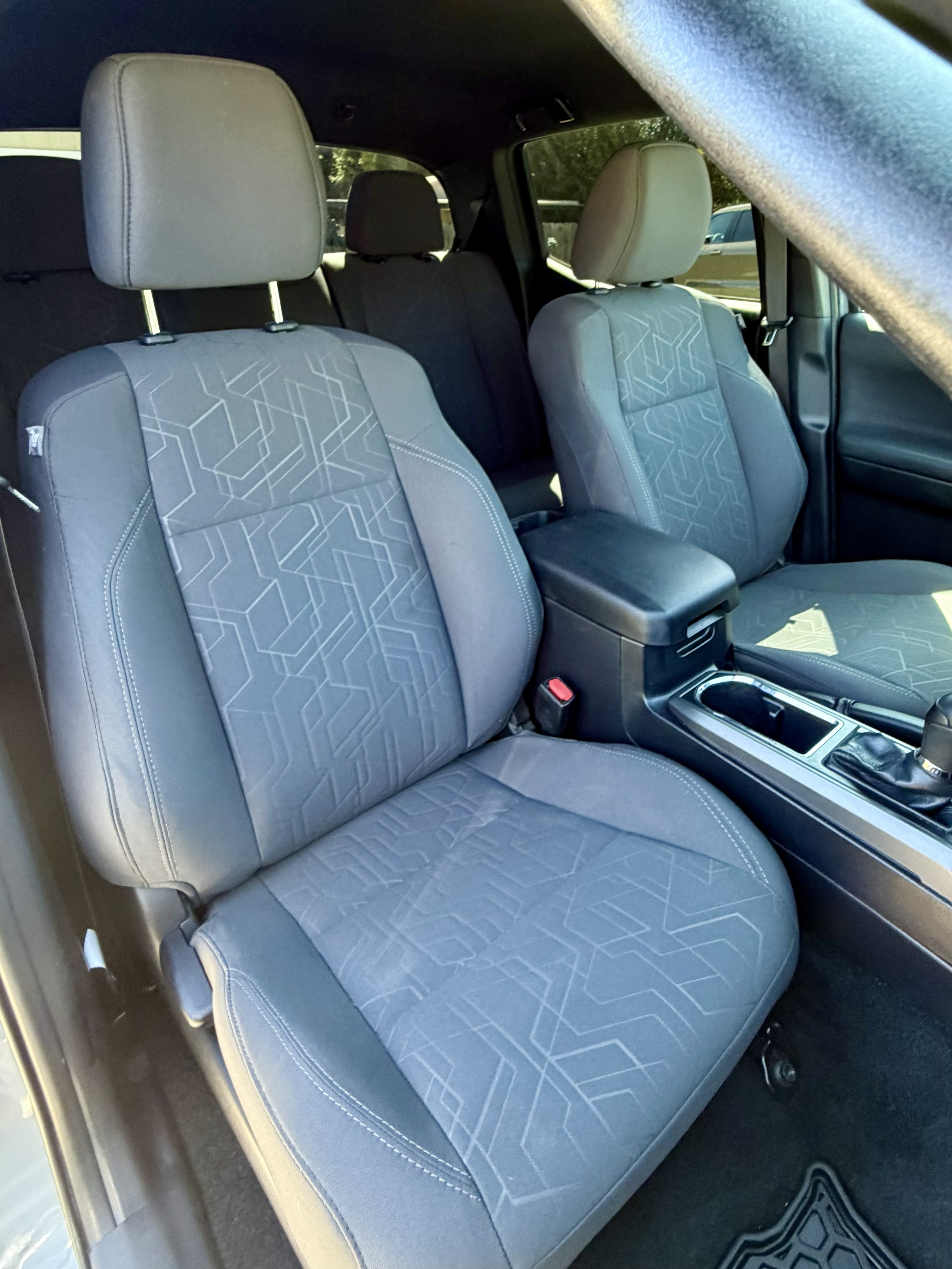 Used 2019 Toyota Tacoma TRD Sport AWD/4WD image 5