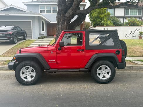 Used 2011 Jeep Wrangler Sport AWD/4WD image 1