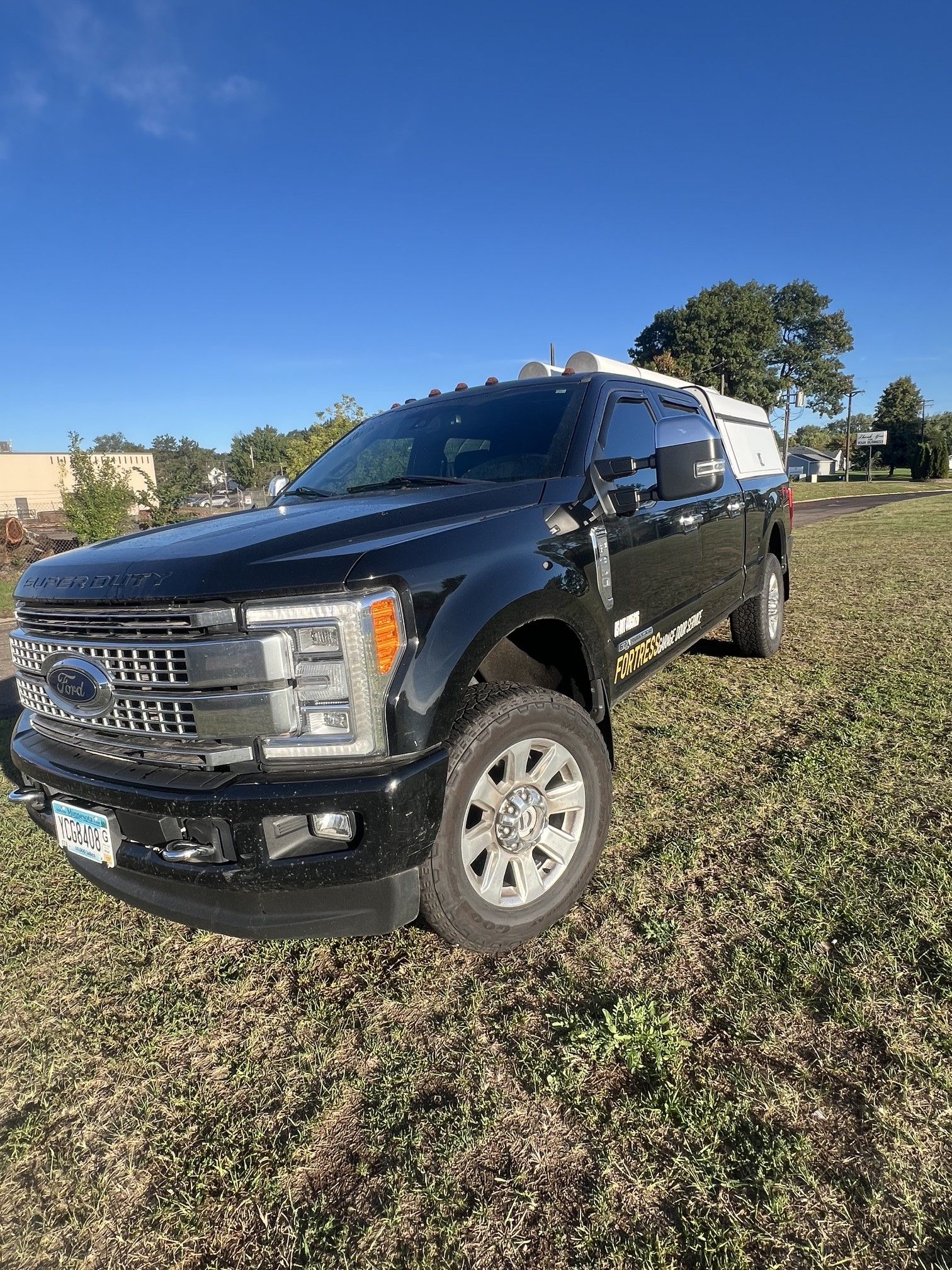 Used 2018 Ford F350 Platinum w/ Platinum Ultimate Package AWD/4WD image 4