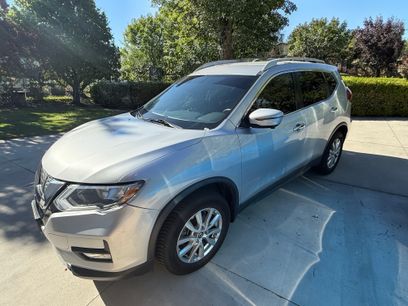 Used 2017 Nissan Rogue SV w/ SV Premium Package