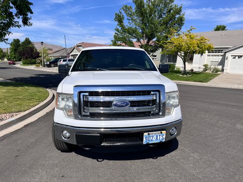 Used 2014 Ford F150 XLT w/ Trailer Tow Package AWD/4WD image 5