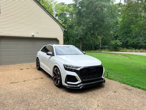 Used 2020 Audi RS Q8 AWD/4WD image 1