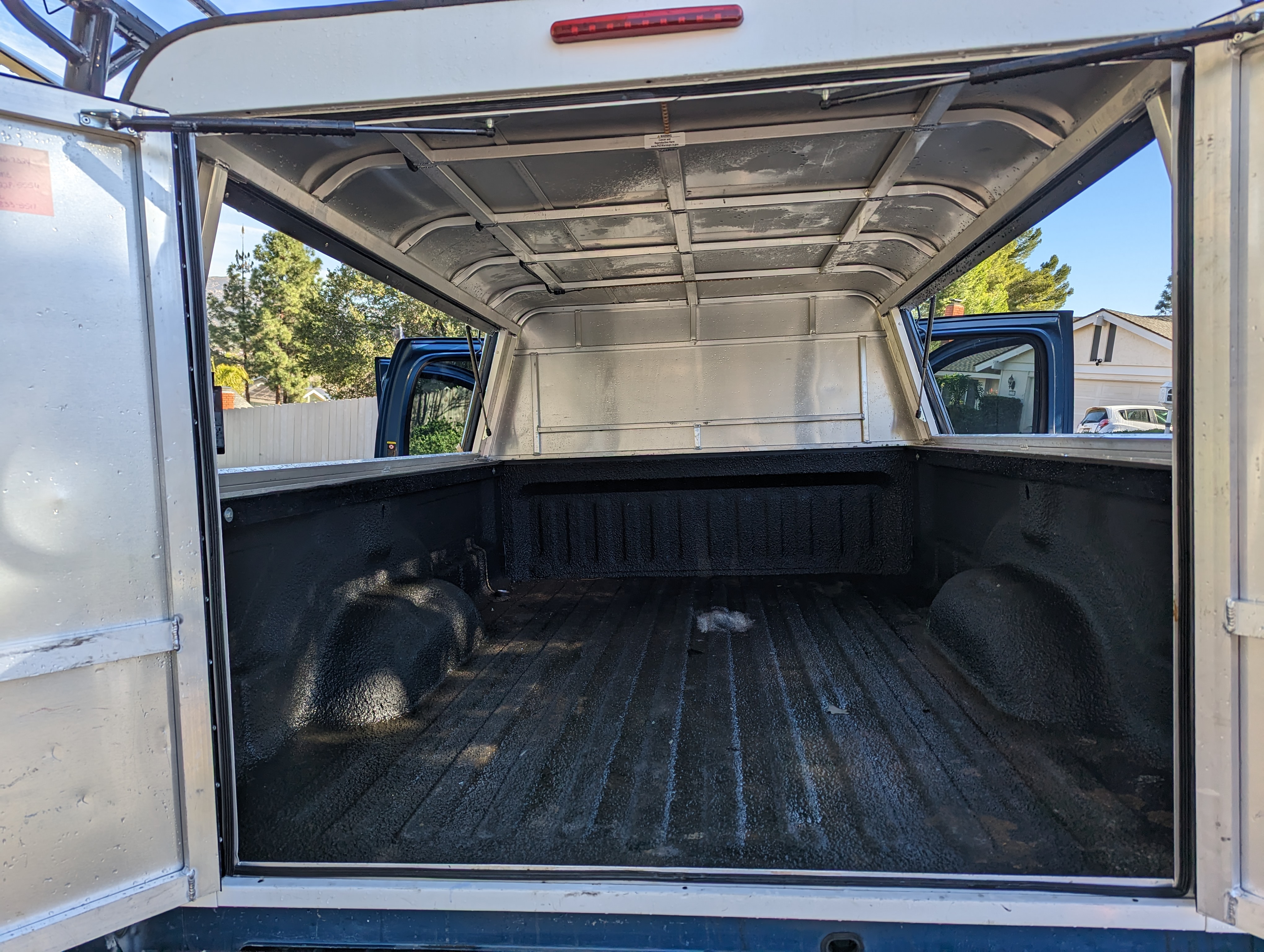 Used 2005 Dodge Ram 2500 Truck SLT AWD/4WD image 9