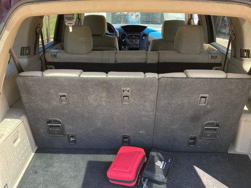 Used 2012 Honda Pilot EX image 9