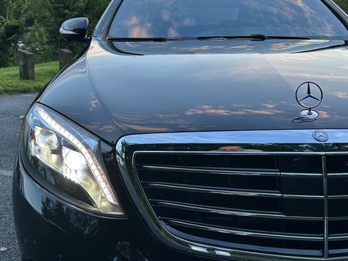 Used 2015 Mercedes-Benz S 550 4MATIC Sedan image 16