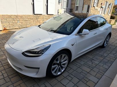 Used 2018 Tesla Model 3 Mid Range