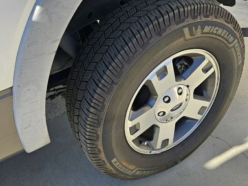 Used 2005 Ford F150 FX4 image 11