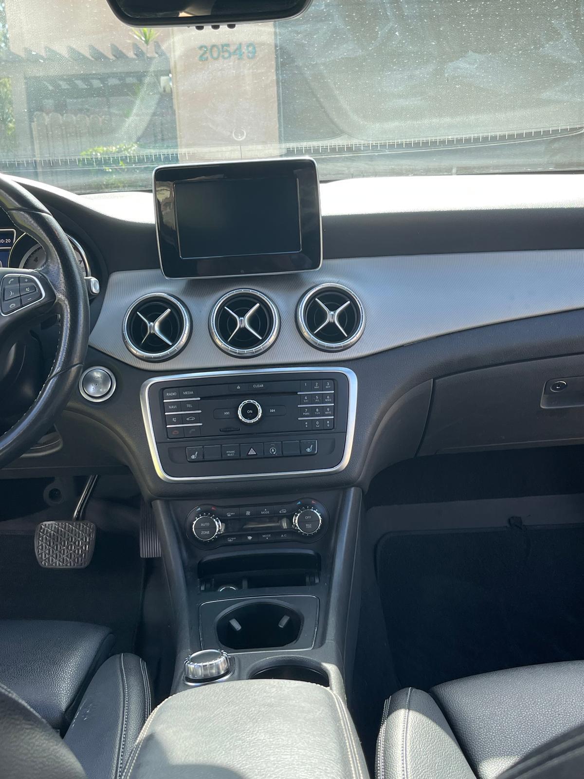 Used 2016 Mercedes-Benz CLA 250 image 13