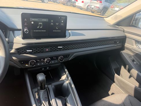 Used 2026 Honda Accord SE image 14