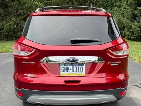 Used 2016 Ford Escape Titanium AWD/4WD image 5