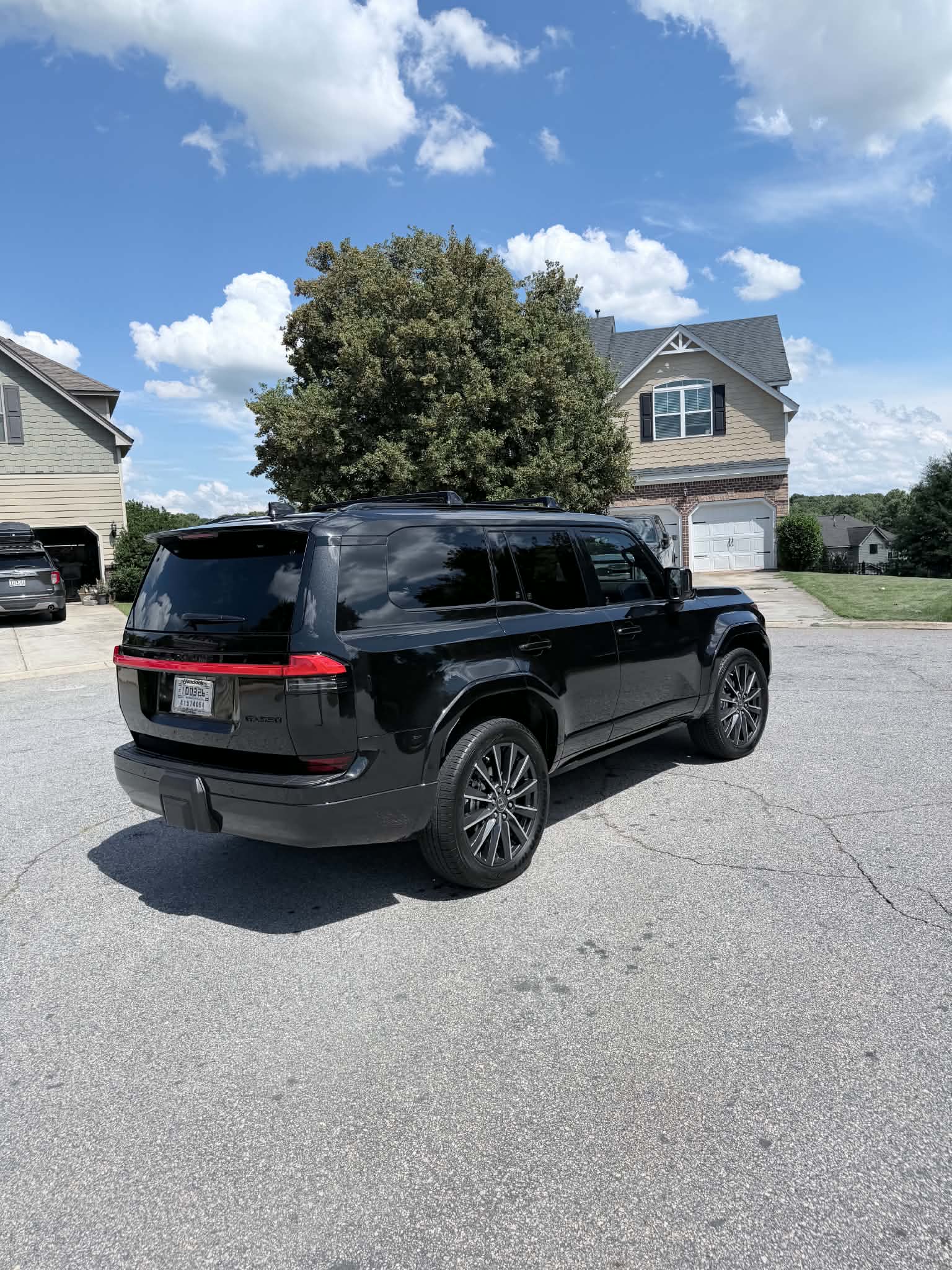Used 2026 Lexus GX 550 w/ Accessory Package (2T) AWD/4WD image 9
