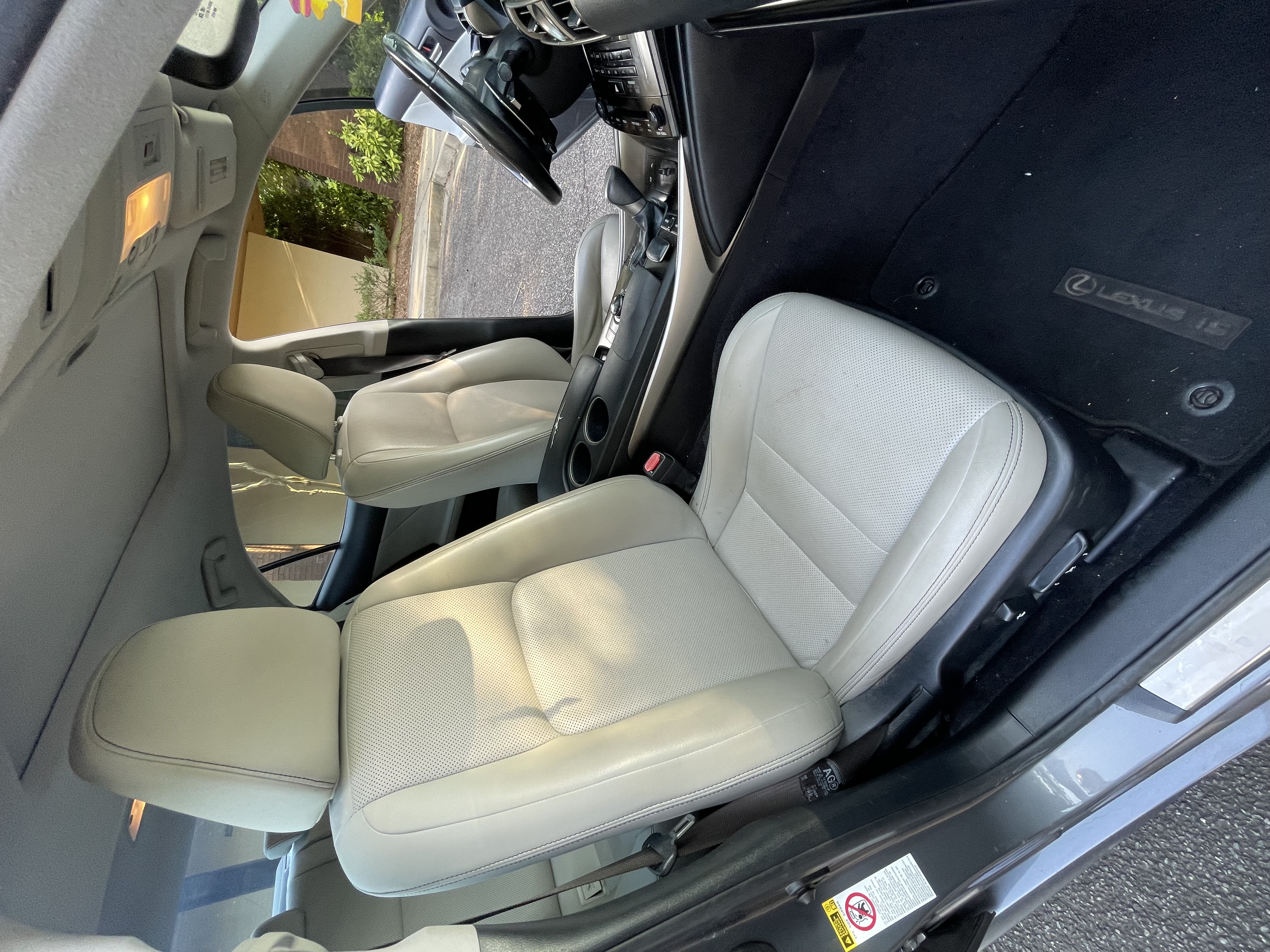 Used 2014 Lexus IS 250 w/ Navigation Package RWD image 12